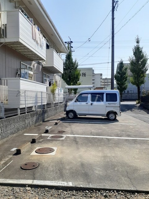 14/21 駐車場