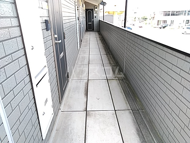 14/21 エントランス