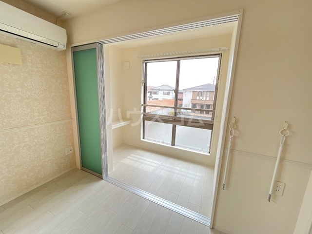 19/25 バルコニー