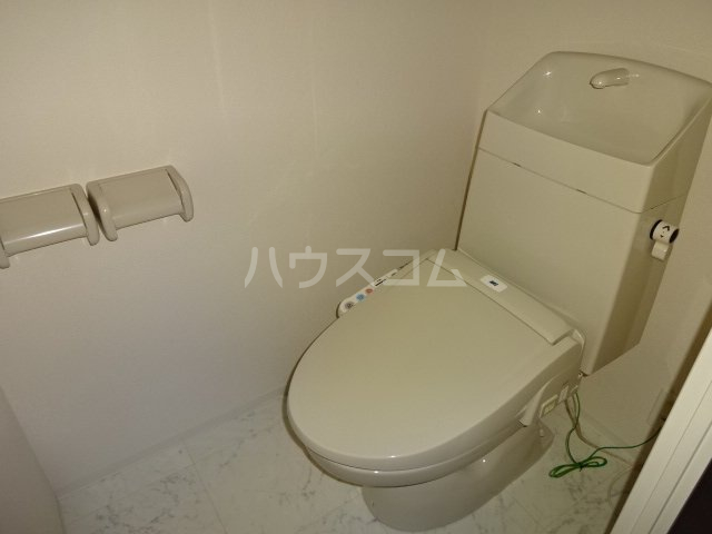 16/30 トイレ
