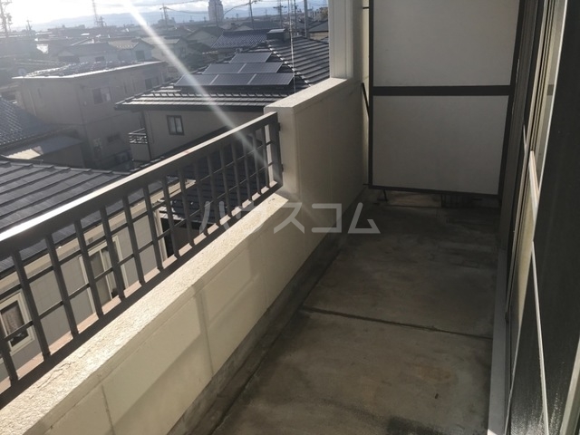 14/19 バルコニー