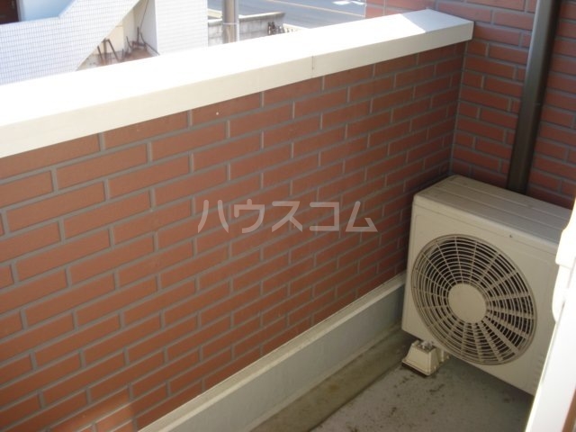 18/23 バルコニー