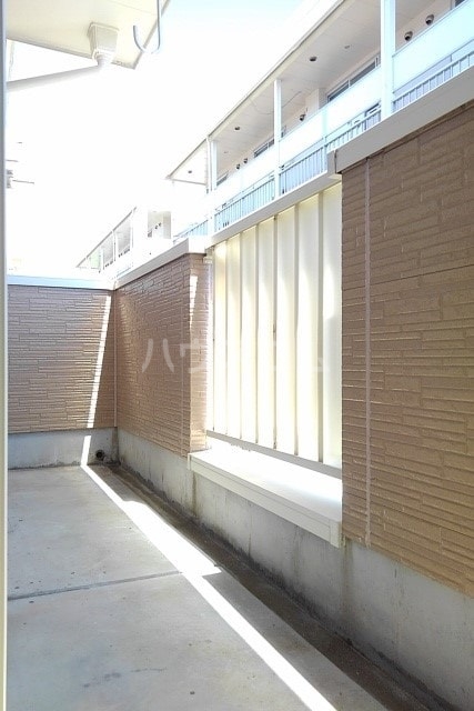 16/25 バルコニー