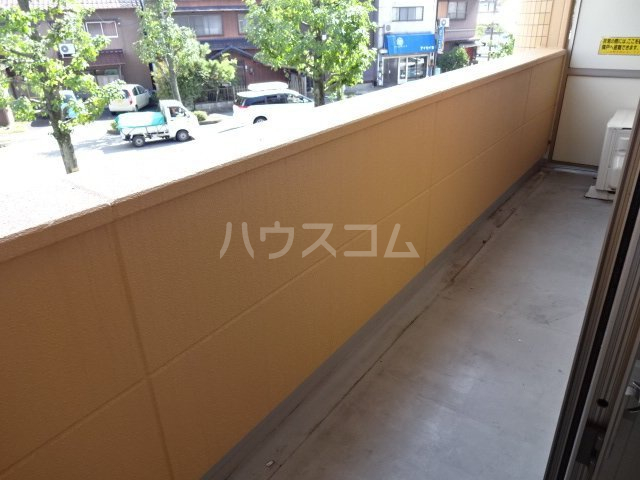 18/24 バルコニー