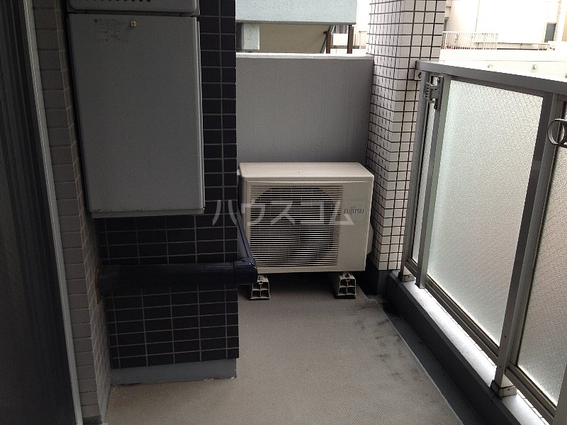 13/30 バルコニー