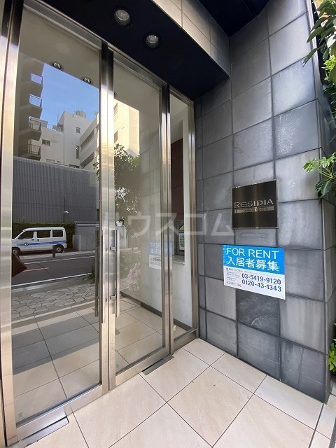 19/29 エントランス