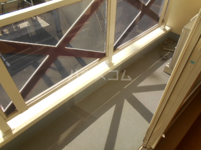 17/27 バルコニー