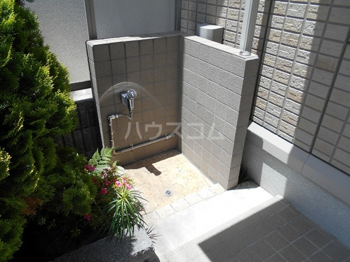 4/4 エントランス