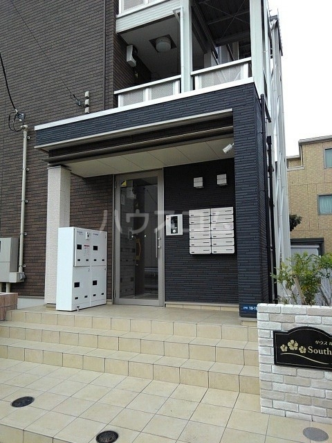 14/24 エントランス