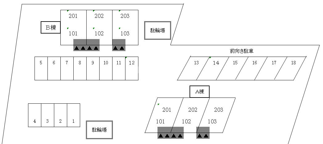 18/28 駐車場