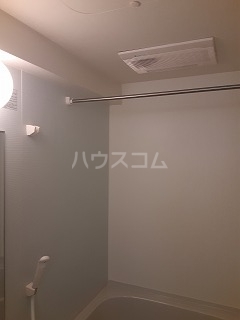 13/30 浴室