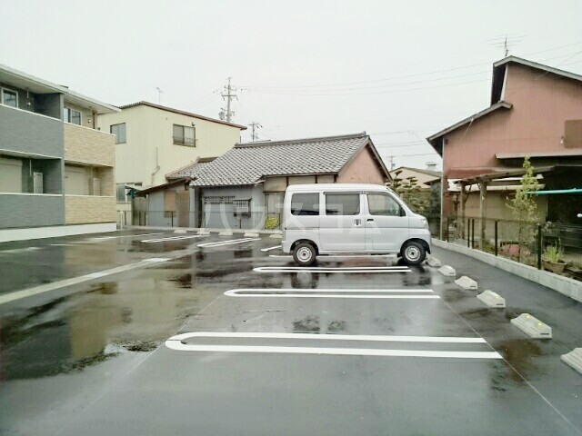 15/24 駐車場