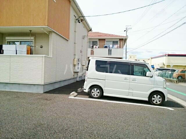 2/11 駐車場