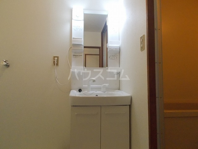 13/27 洗面