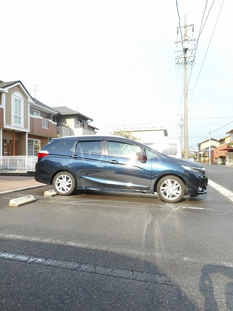 14/20 駐車場