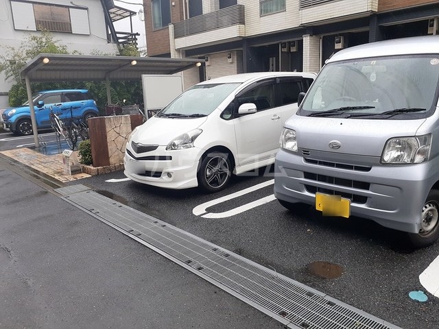 15/25 駐車場