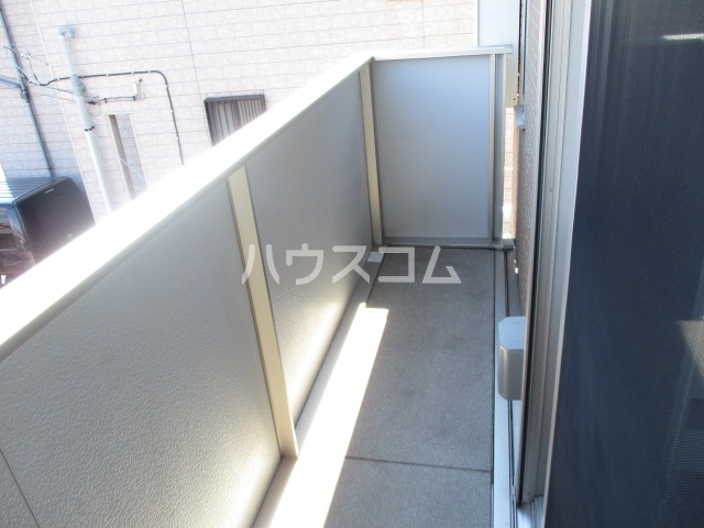 16/27 バルコニー