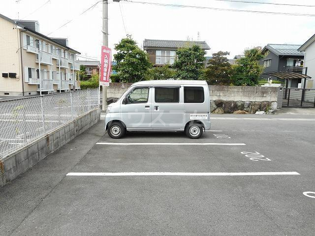 15/25 駐車場