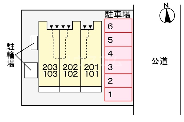 15/21 駐車場