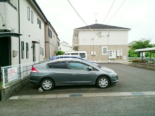 2/10 駐車場