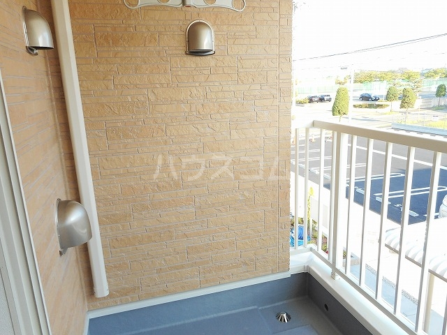 13/21 バルコニー