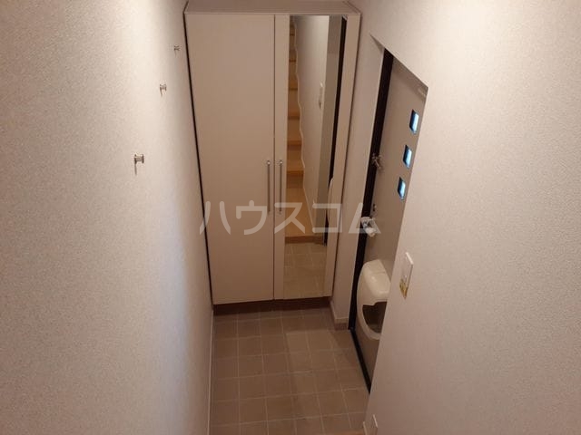 5/25 玄関