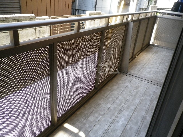 17/30 バルコニー