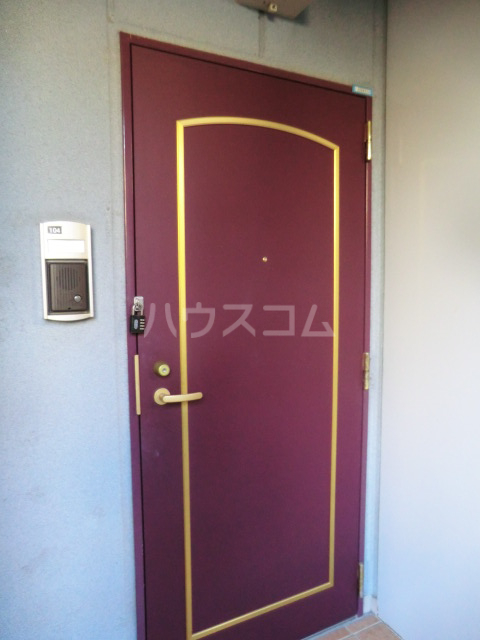 13/30 玄関
