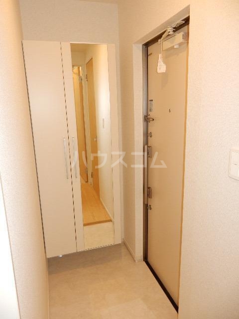 15/21 エントランス