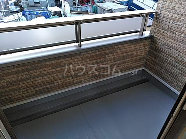 21/30 バルコニー
