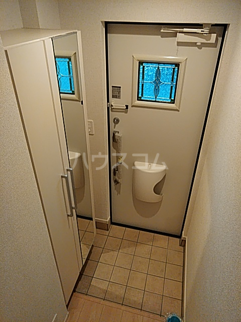 13/30 玄関