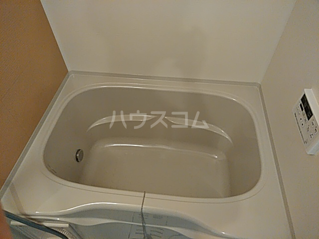 17/30 浴室