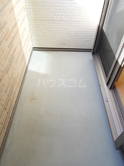 15/23 バルコニー