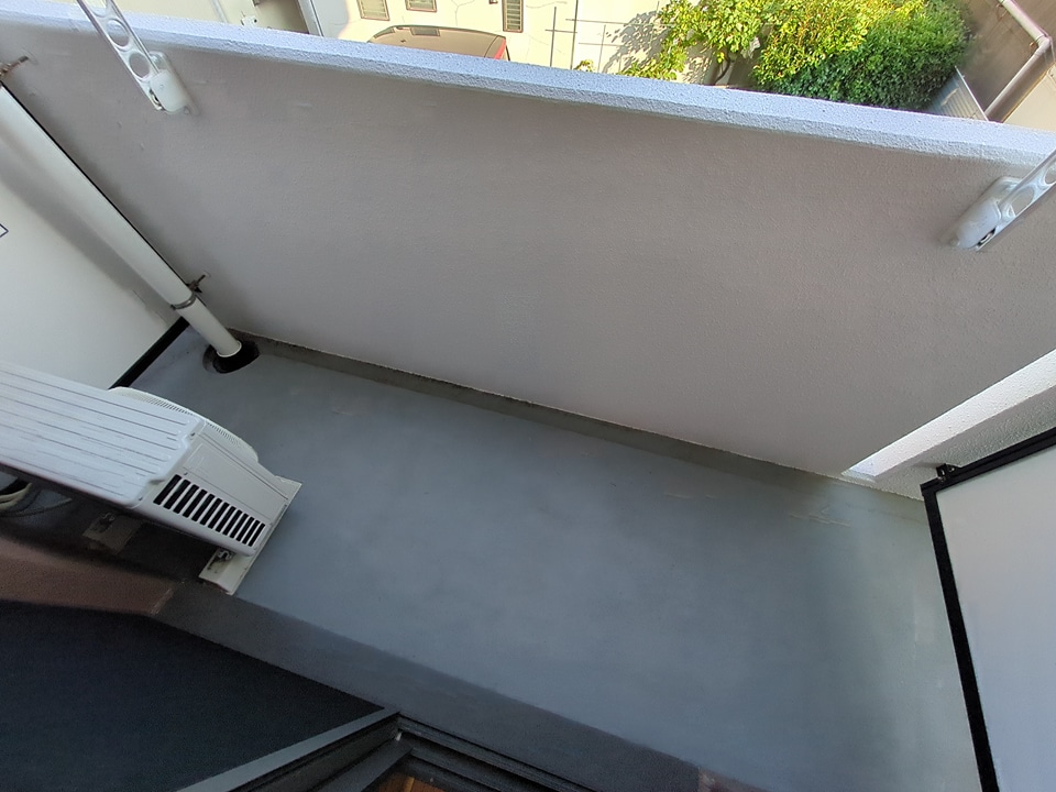 20/30 バルコニー