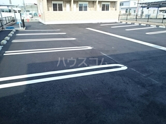 15/16 駐車場