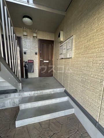 2/3 エントランス