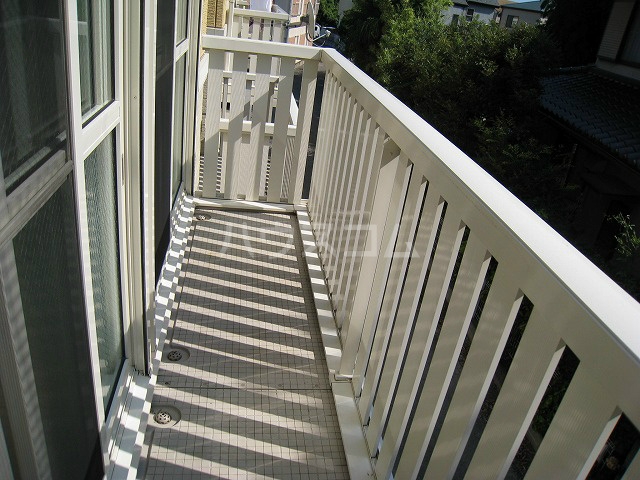 14/20 バルコニー