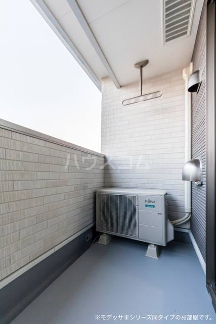 14/23 バルコニー