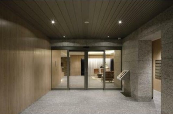 17/22 エントランス