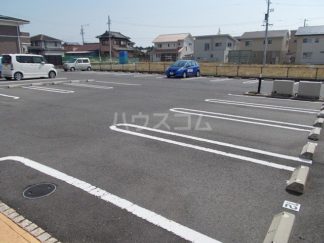 15/21 駐車場