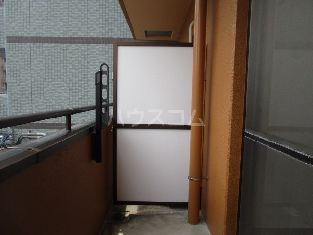 20/30 バルコニー