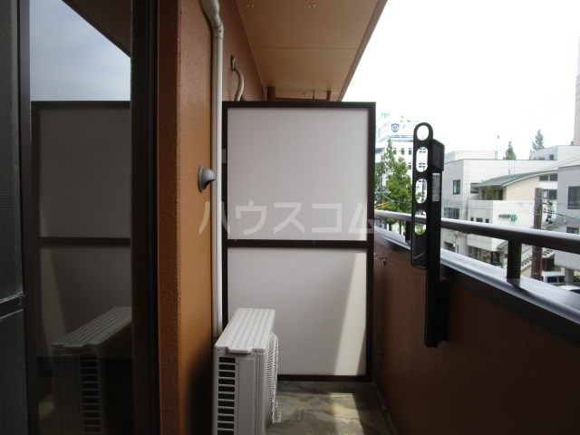 19/30 バルコニー