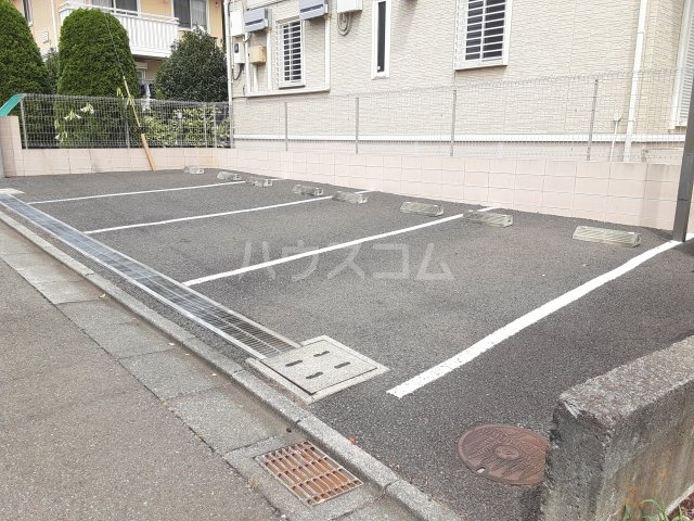 4/8 駐車場