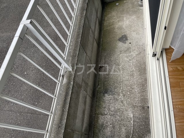 19/30 バルコニー