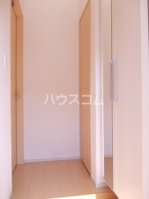 5/20 玄関