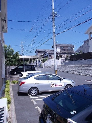 14/20 駐車場