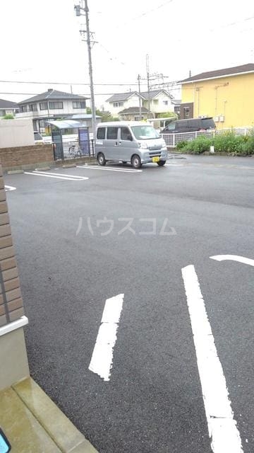 14/20 駐車場