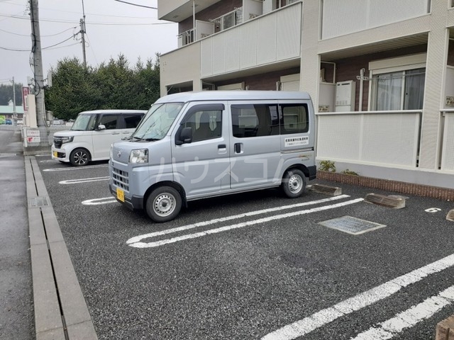 15/24 駐車場