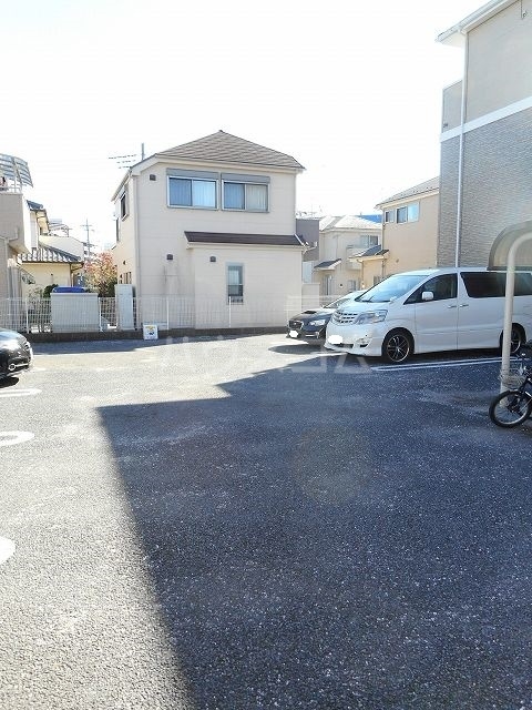 19/30 駐車場