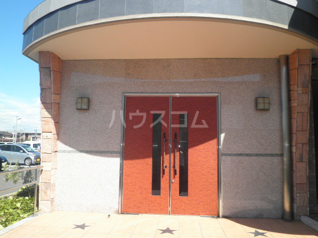 14/22 エントランス